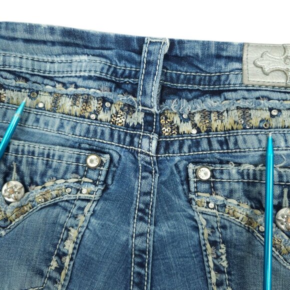 Miss Me Jeans Mid Rise Easy Boot Cut Faux Flap Size 30x29 READ Stretch Med Wash - Picture 5 of 16